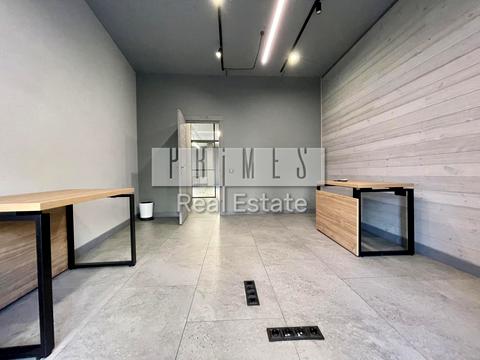 комерційна за адресою Василя Тютюнника вул. (Анрі Барбюса), 28-А