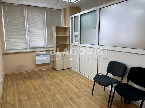 комерційна за адресою Київ, Жилянська вул., 101