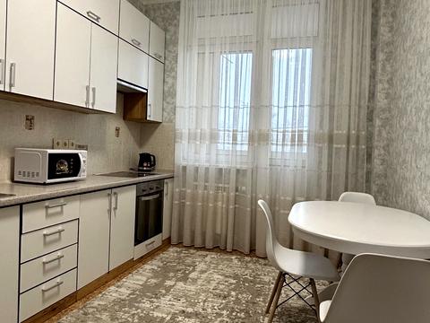 квартира за адресою Гната Хоткевича вул. (Червоногвардійська), 12