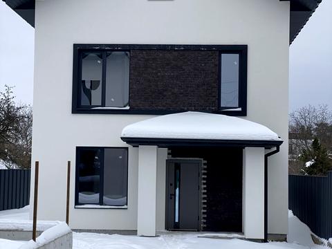 дом по адресу Українська ул.