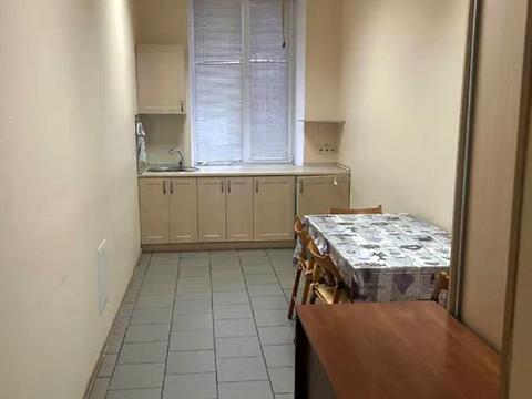 коммерческая по адресу Елены Телиги ул., 63