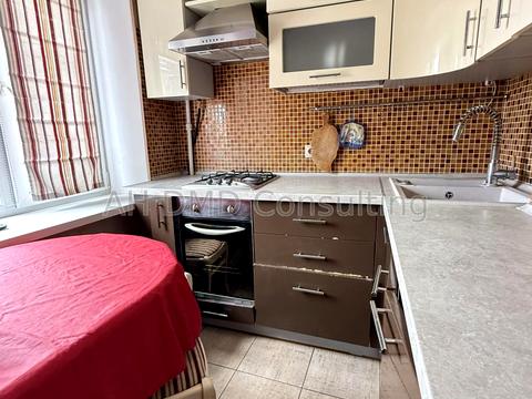 квартира за адресою Велика Васильківська вул. (Червоноармійська), 102