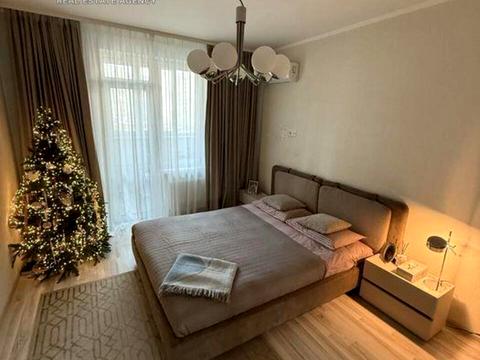 квартира по адресу Вячеслава Черновола ул., 27