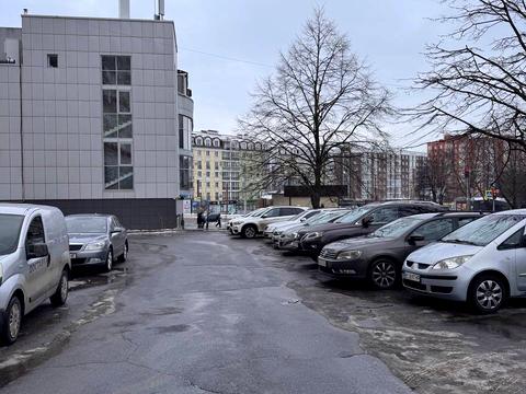 коммерческая по адресу Панаса Мирного ул., 18-Б