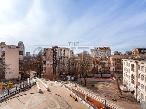 квартира за адресою Бульварно-Кудрявська вул. (Воровського), 17