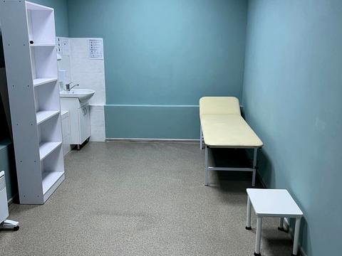 коммерческая по адресу Соломенская пл., 2