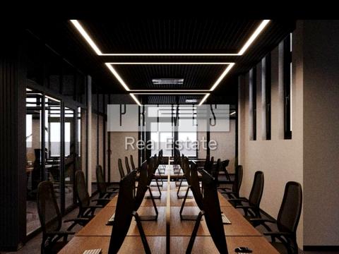 комерційна за адресою Андрія Верхогляда вул. (Михайла Драгомирова), 17