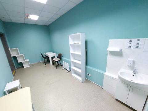 коммерческая по адресу Соломенская пл., 2