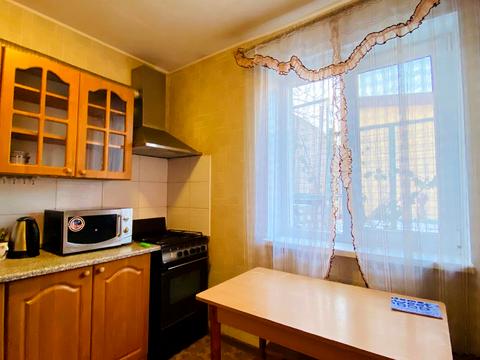 будинок за адресою Михайла Грушевського вул. (Карла Лібкнехта), 35