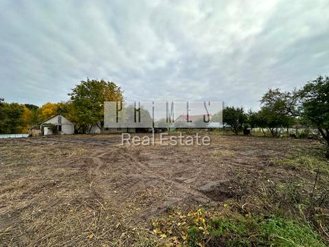 ділянка за адресою Богдана Хмельницького вул.