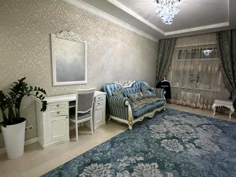 квартира за адресою Євгена Коновальця вул. (Щорса), 36-В