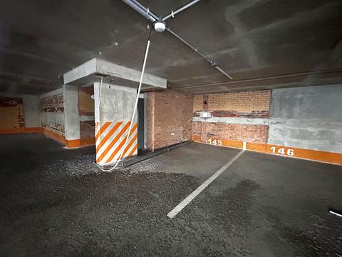 паркоместо по адресу Трускавецкая ул., 2-В