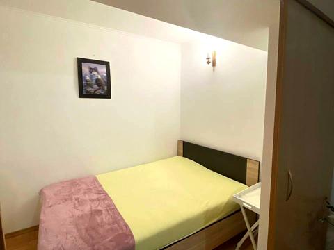 квартира за адресою Євгена Плужника вул., 4