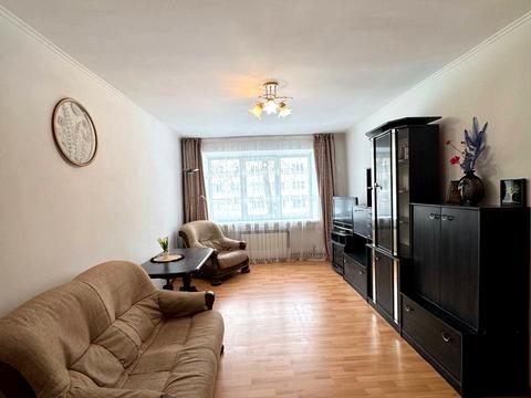 квартира за адресою Євгена Плужника вул., 4