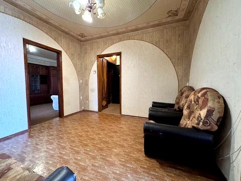 квартира по адресу Ревуцкого ул., 18