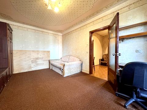 квартира по адресу Ревуцкого ул., 18