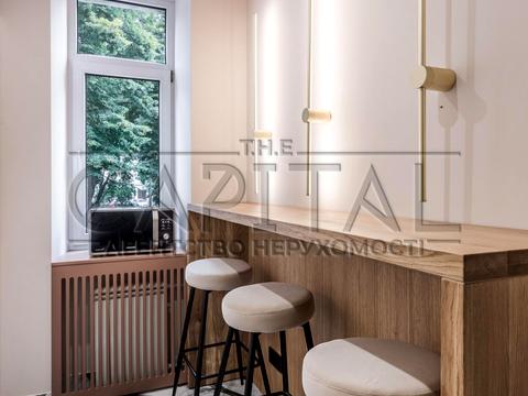 коммерческая по адресу Ивана Мазепы ул. (Январского Восстания), 3