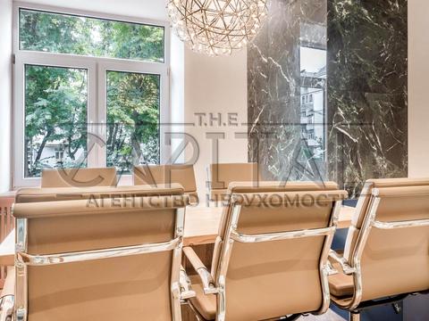 коммерческая по адресу Ивана Мазепы ул. (Январского Восстания), 3