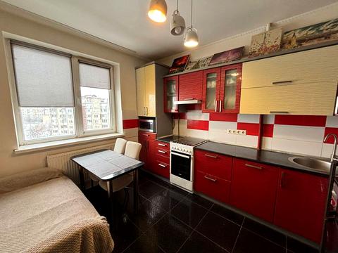 квартира по адресу Василия Симоненко ул., 4