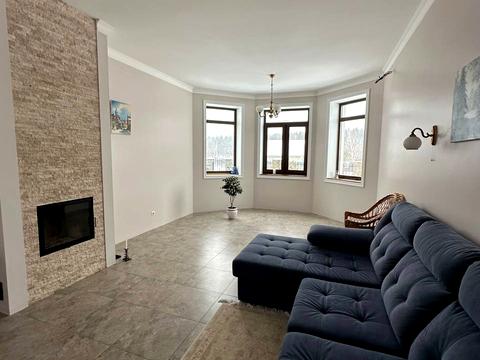 дом по адресу Подильна