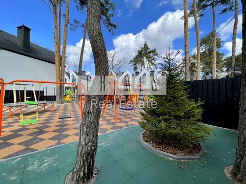 дом по адресу Евгения Коновальца ул.