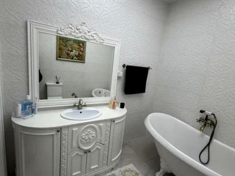 квартира за адресою Євгена Коновальця вул. (Щорса), 36-В