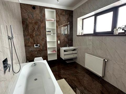 дом по адресу Подильна