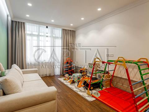 квартира за адресою Андрія Верхогляда вул. (Михайла Драгомирова), 14