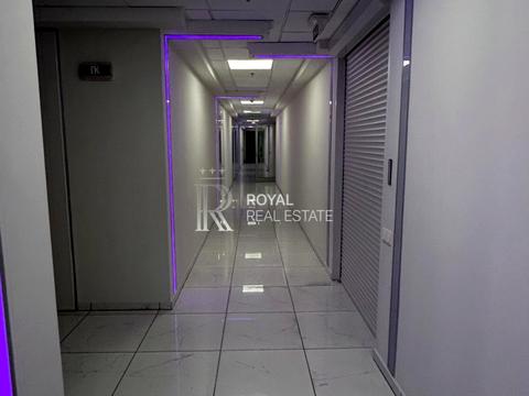 комерційна за адресою Спортивна пл., 1А