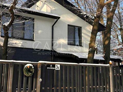 будинок за адресою с. Гатне, Київська вул.