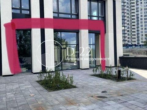 комерційна за адресою Зарічна вул., 4