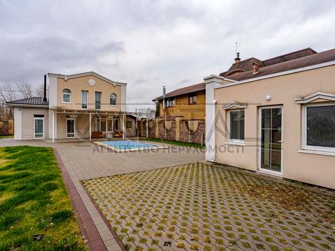 будинок за адресою Озерна вул.