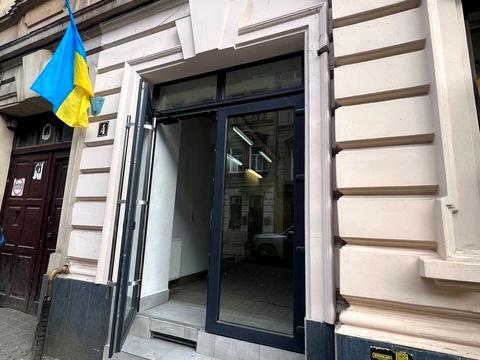 коммерческая по адресу Клепаровская ул., 4