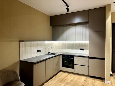 квартира за адресою Паркова вул., 11