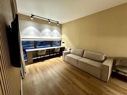 квартира за адресою Паркова вул., 11