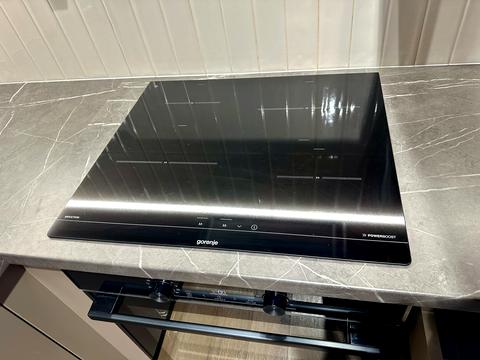 квартира за адресою Паркова вул., 11