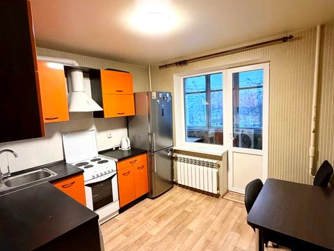 квартира за адресою Слави бульв., 10