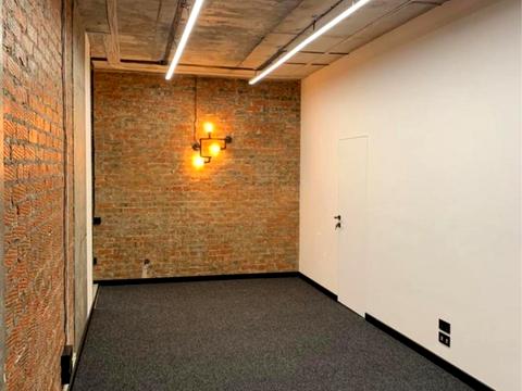 комерційна за адресою Київ, Євгена Коновальця вул. (Щорса), 44-А