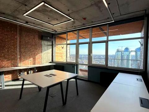 комерційна за адресою Київ, Євгена Коновальця вул. (Щорса), 44-А