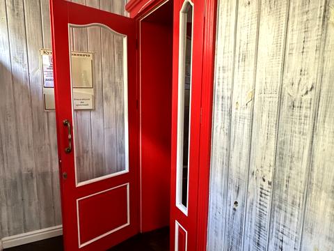 комерційна за адресою Молодіжна вул., 1