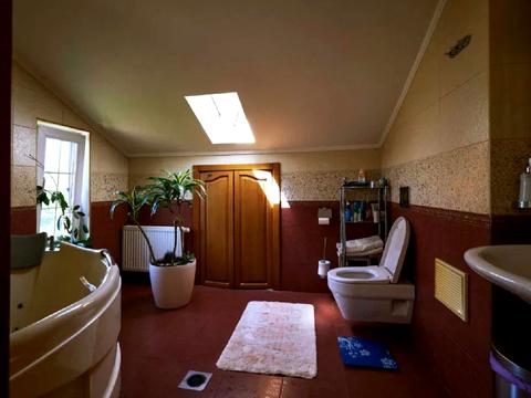 дом по адресу Сергея Шелухина ул. (Александра Невского)