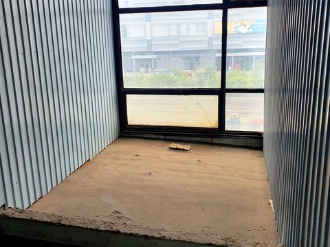 комерційна за адресою Миколи Грінченка вул., 18