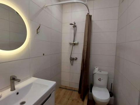 квартира за адресою Регенераторна вул., 4 к1