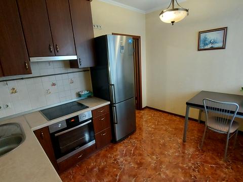 квартира за адресою Лукрецька вул., 3