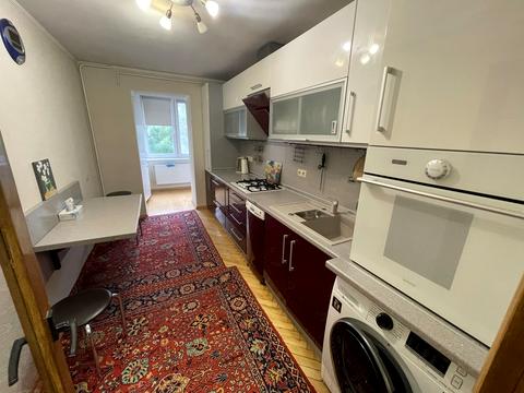 квартира за адресою Митрополита Шептицького вул., 3