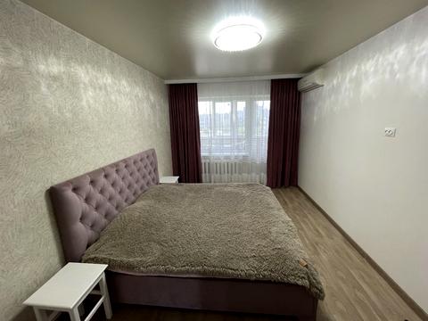 квартира за адресою Автозаводська вул., 8