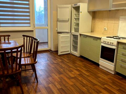 квартира за адресою Берестейський просп. (Перемоги), 121-Б