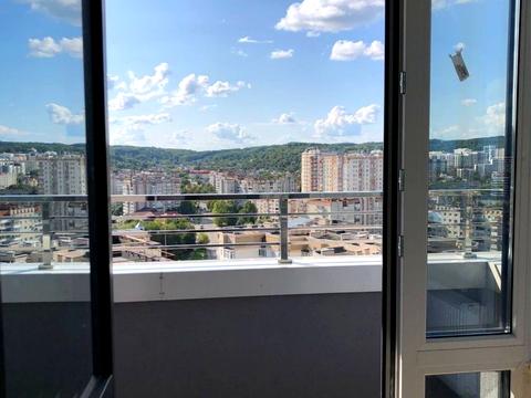 квартира за адресою В'ячеслава Чорновола просп. (), 77