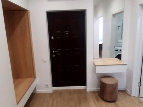 квартира за адресою Краснова вул., 1