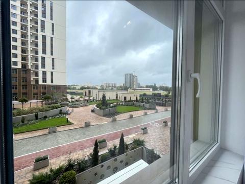 квартира за адресою Краснова вул., 1